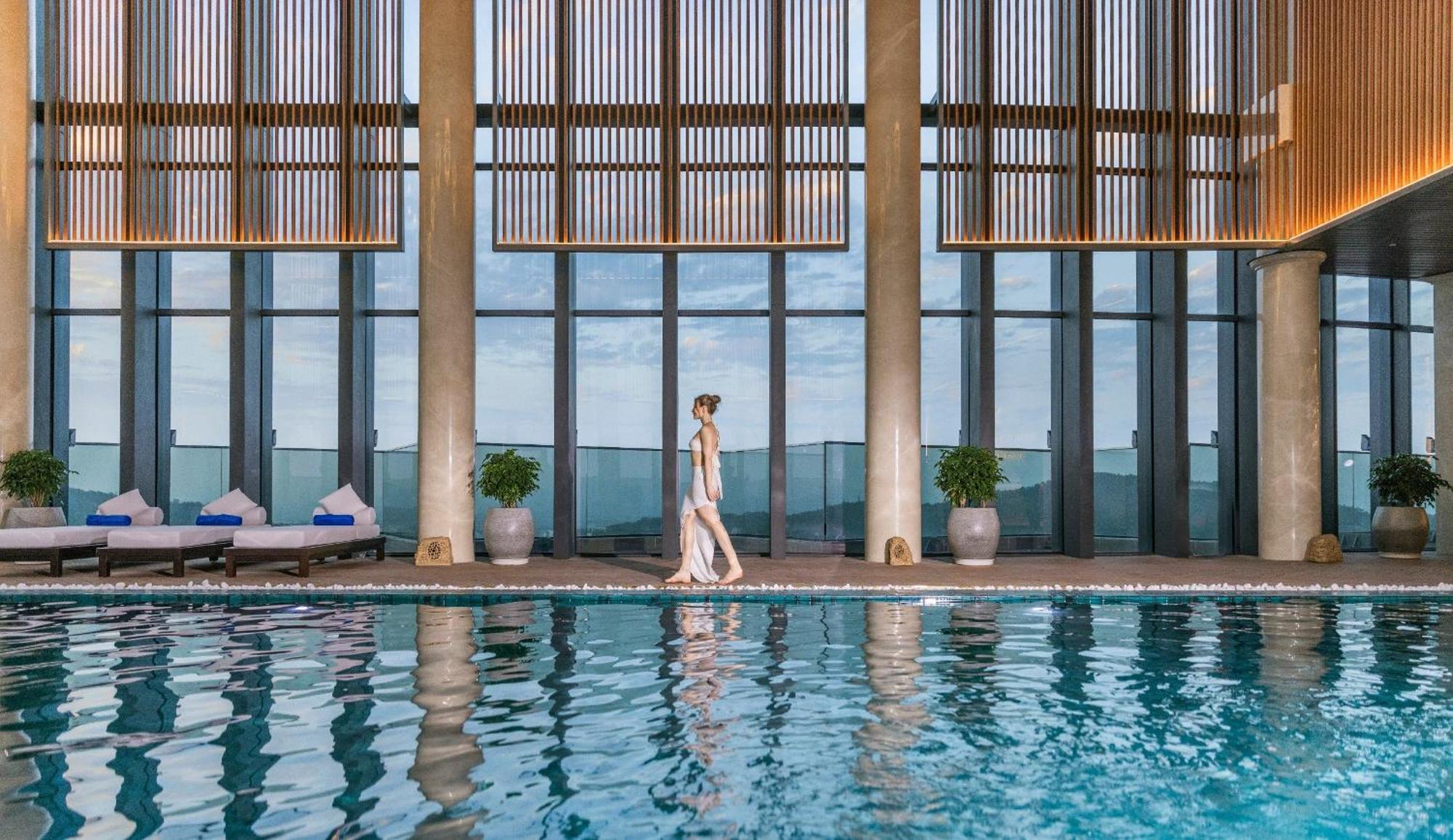 Hotel Radisson Blu Ha Long Bay Exterior foto